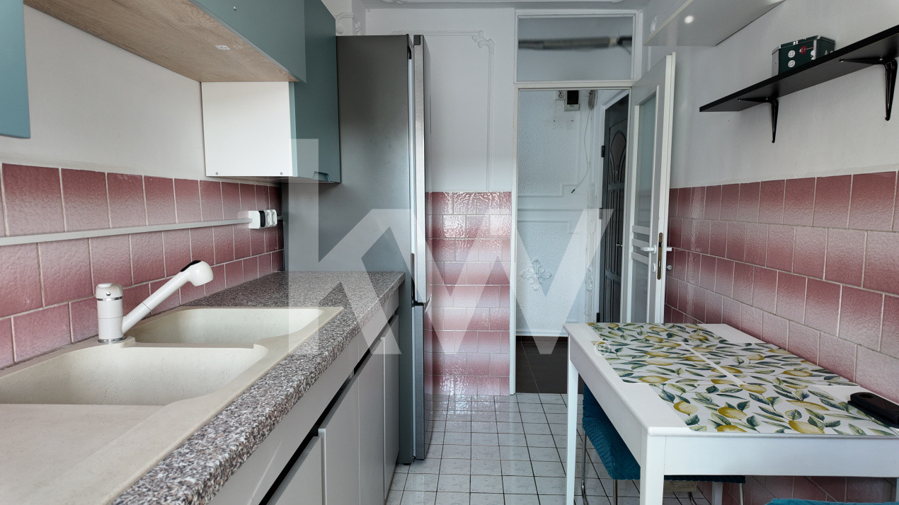 Vânzare apartament cu 2 camere, mobilat și utilat - Feldioara