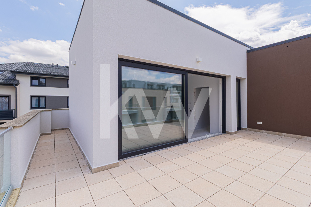 Casă duplex de vânzare în Brașov – zona Tractorul, aproape de Coresi Mall 
