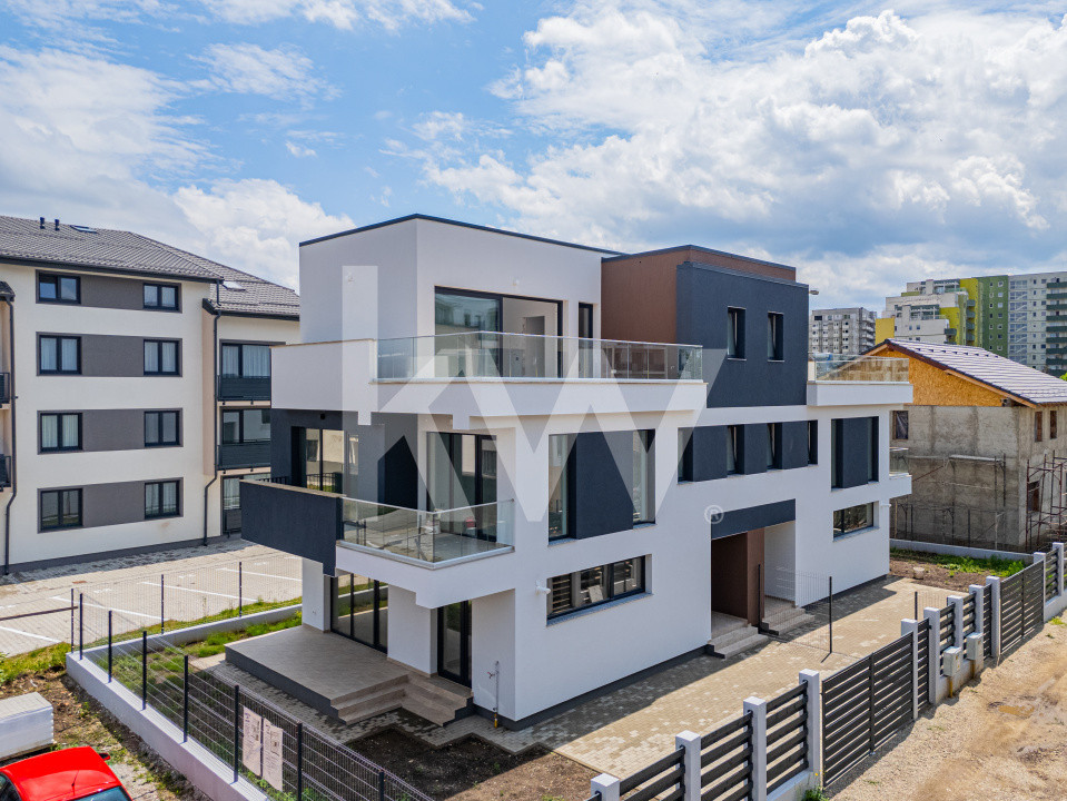 Casă duplex de vânzare în Brașov – zona Tractorul, aproape de Coresi Mall 