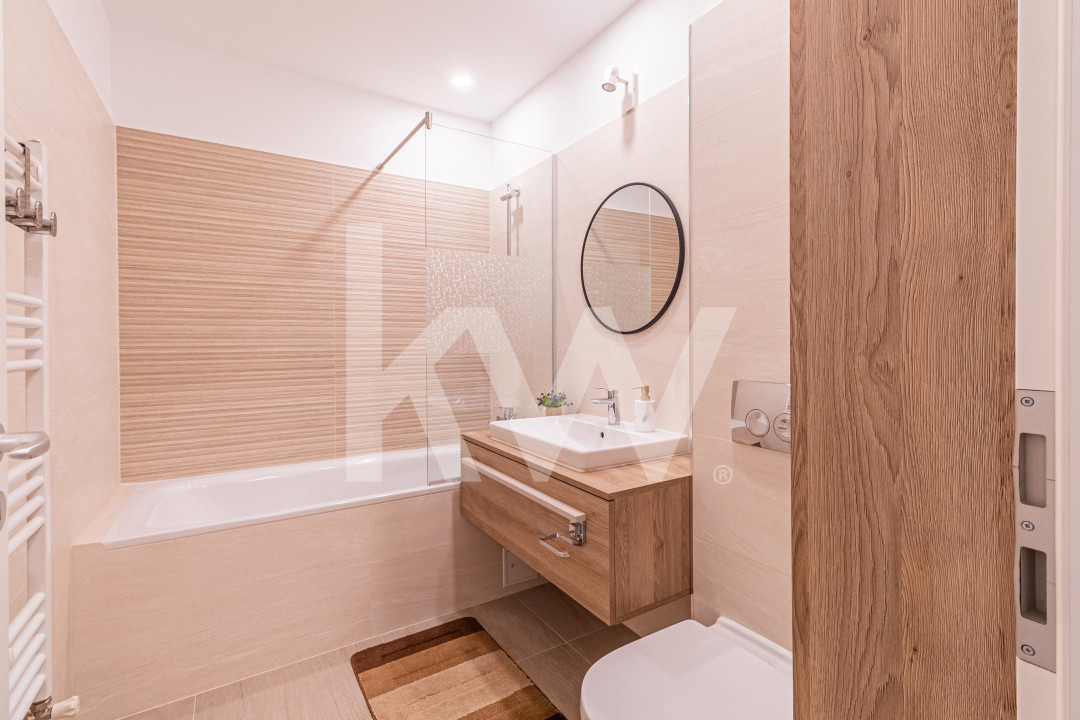 Vânzare apartament cu 3 camere, decomandat - Mountain View Residence