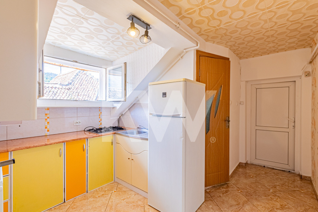 Urgent! - INVESTITIE - Garsoniera in Centrul Istoric - Priveliste Panoramică
