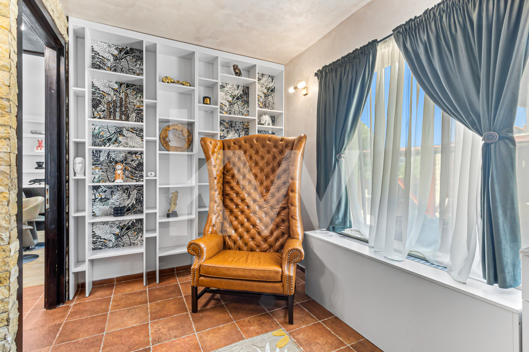 Vilă de lux de vânzare lângă Castelul Bran, piscină, cramă, cinema, COMISION 0%