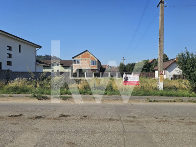 Teren pentru construcții în Cristian, cu potențial imens