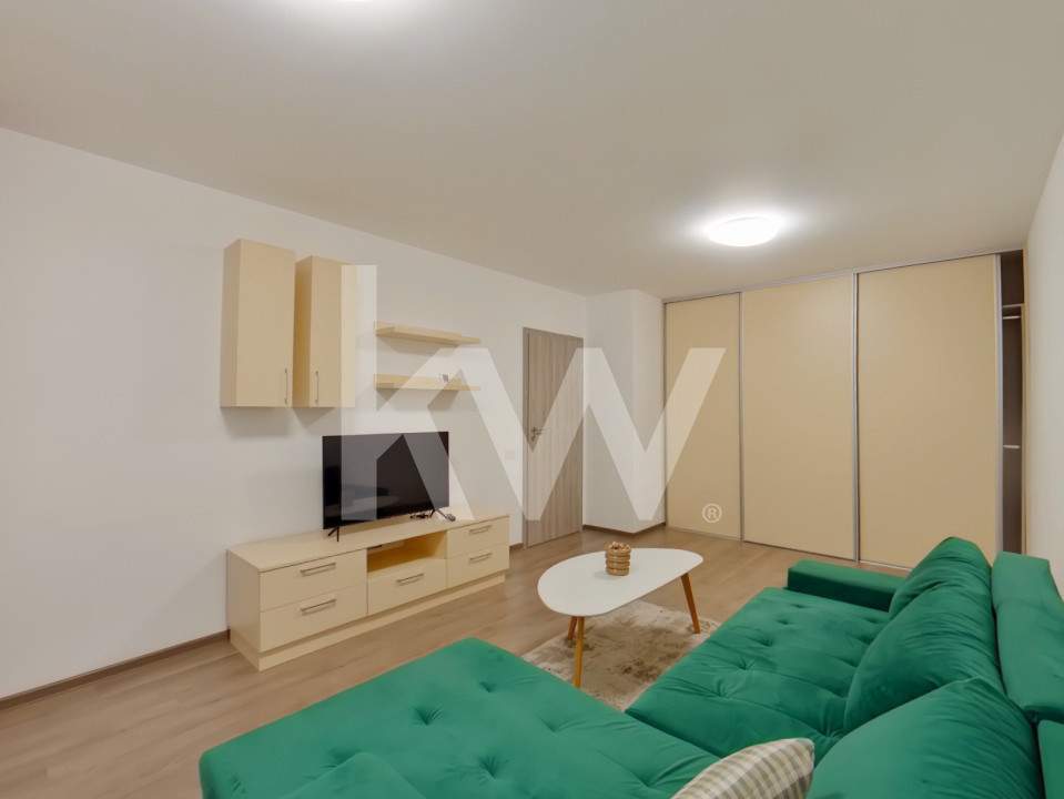 Garsoniera generoasa zona centrala cu garaj subteran 