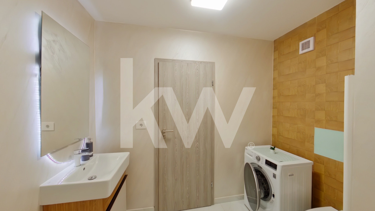 Garsoniera generoasa zona centrala cu garaj subteran 