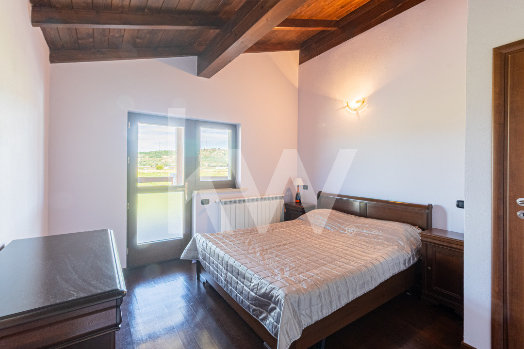 Casa deosebita in Fagaras – ultrafinisata, spatioasa si eleganta