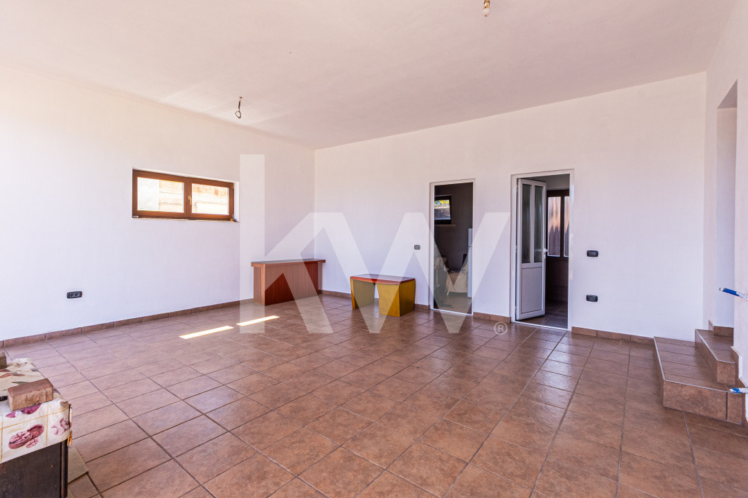 Casa deosebita in Fagaras – ultrafinisata, spatioasa si eleganta