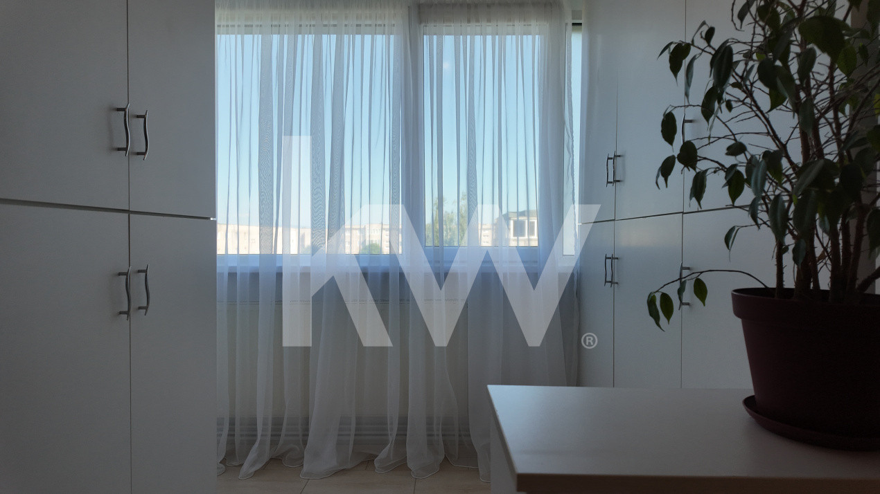 Vânzare apartament cu 3 camere, circular - zona Tractorul