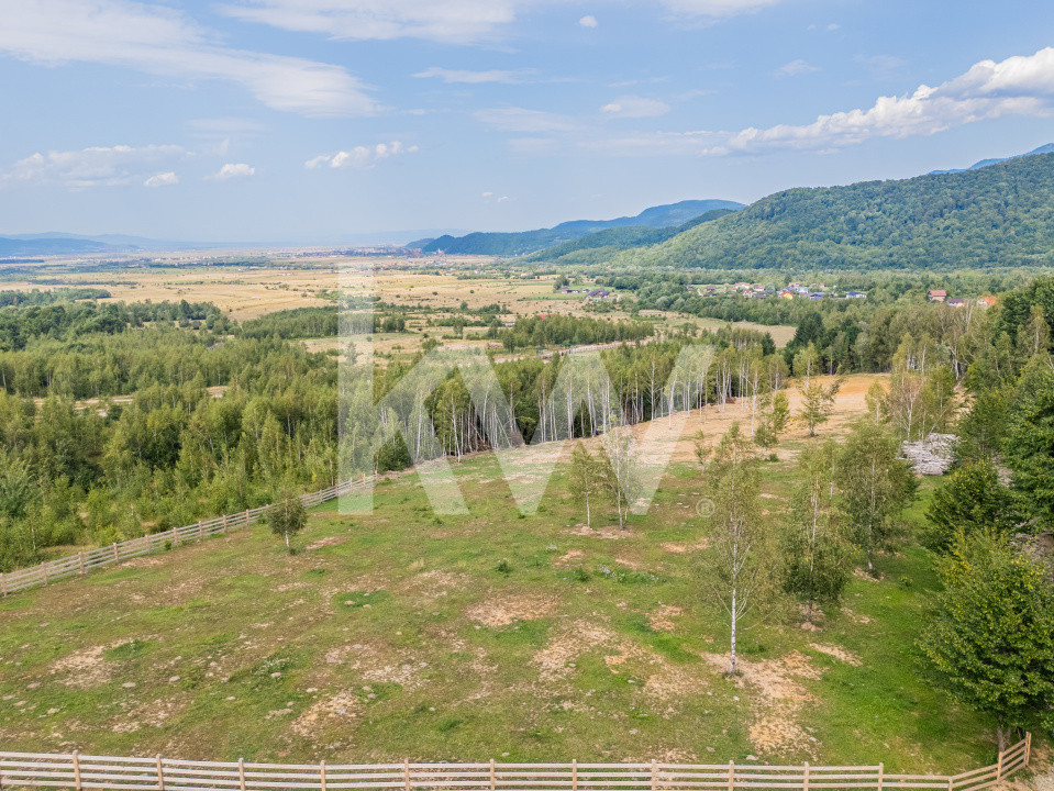  COMISION 0 %!!!!Teren cu priveliste remarcabila asupra orasului Rasnov