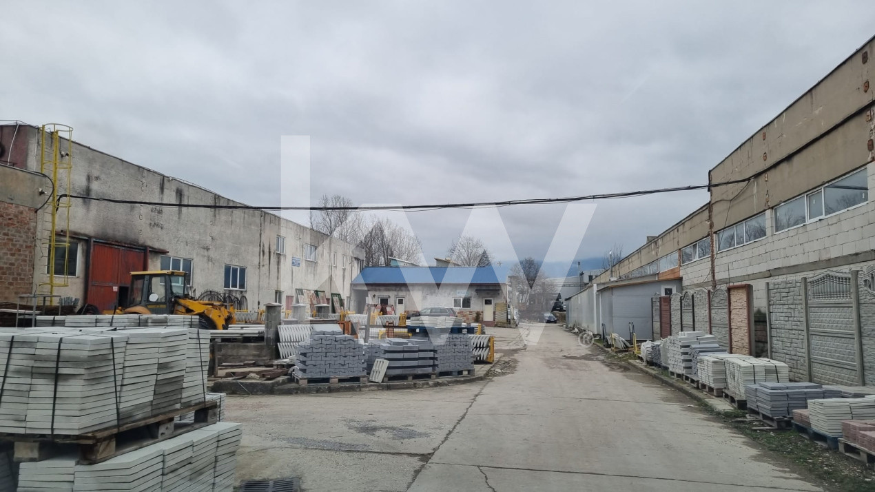 Hala industriala Uzina 2 cu teren betonat de 4500 mp