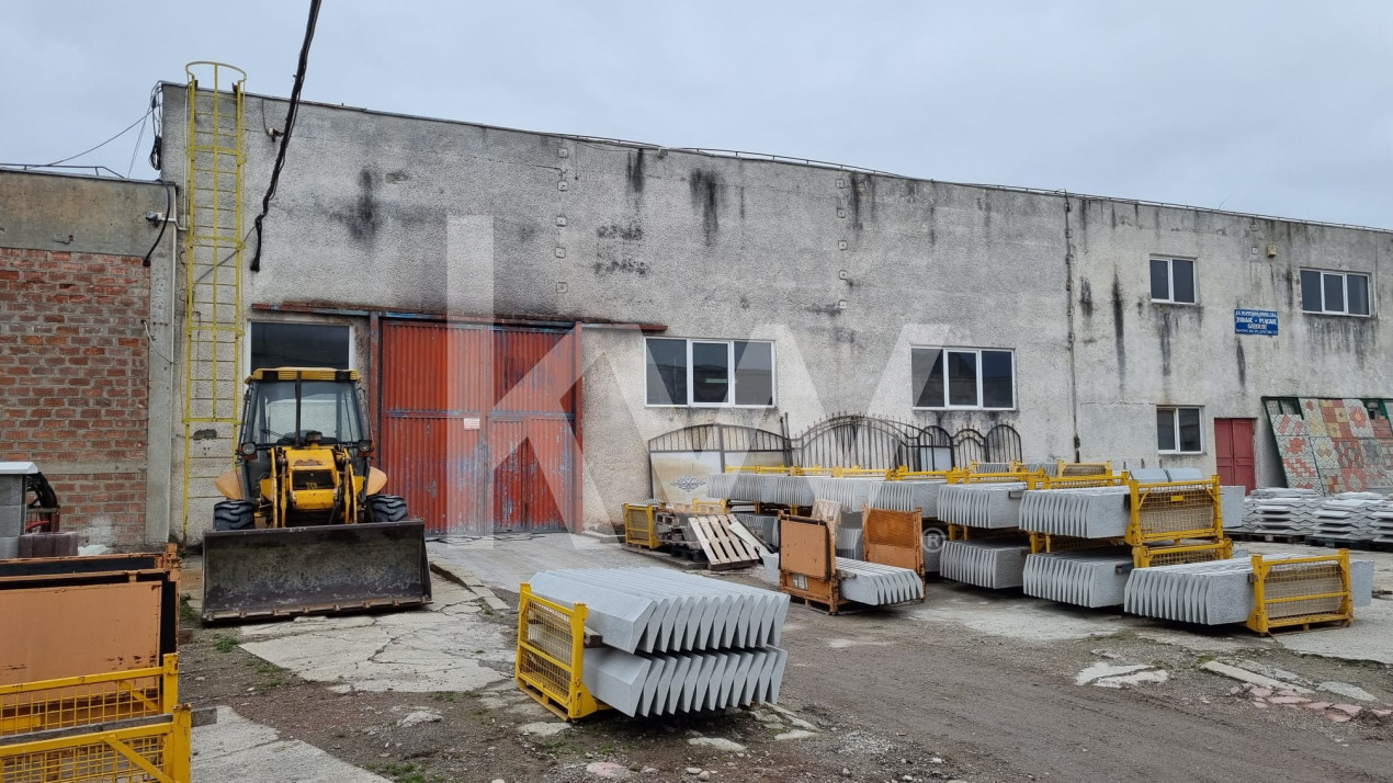 Hala industriala Uzina 2 cu teren betonat de 4500 mp
