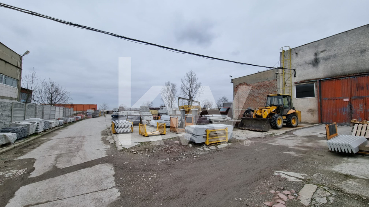 Hala industriala Uzina 2 cu teren betonat de 4500 mp