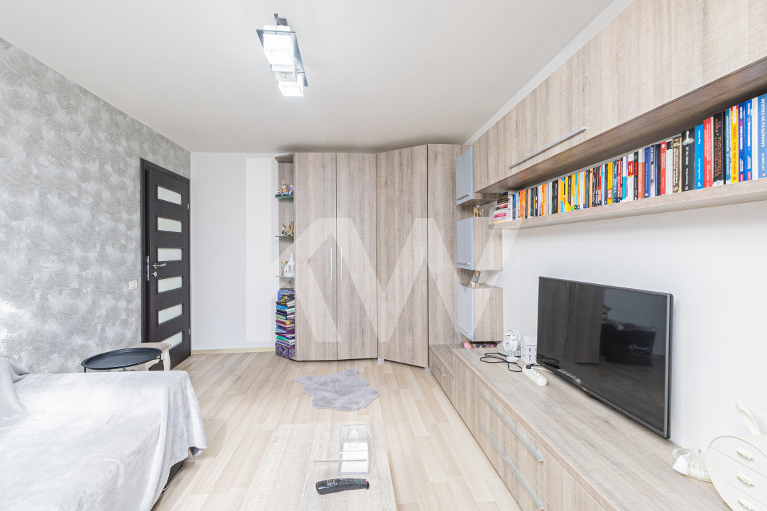 Apartament decomandat, mobilat modern, în inima cartierului Tractorul