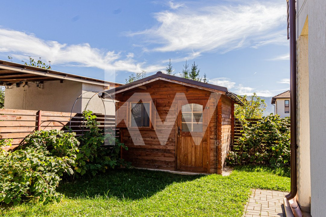 Casă tip duplex de închiriat în Ghimbav – confort, liniște și priveliște montană