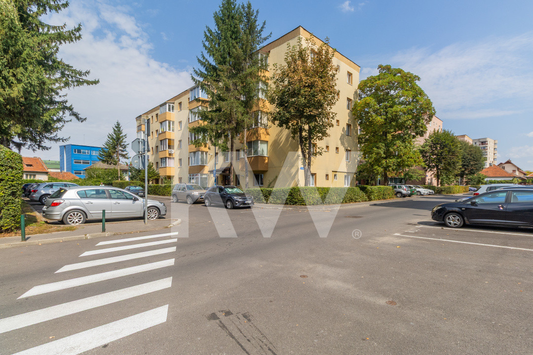 Apartament 2 camere, renovat, str Armoniei , comision 0%