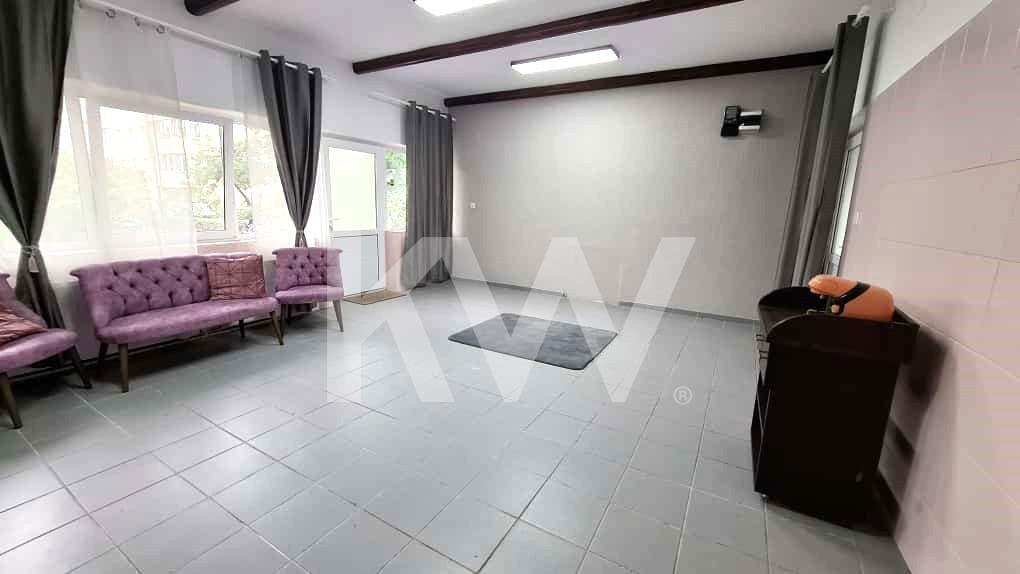 Spatiu Comercial/ Birouri la Casa individuala - Astra