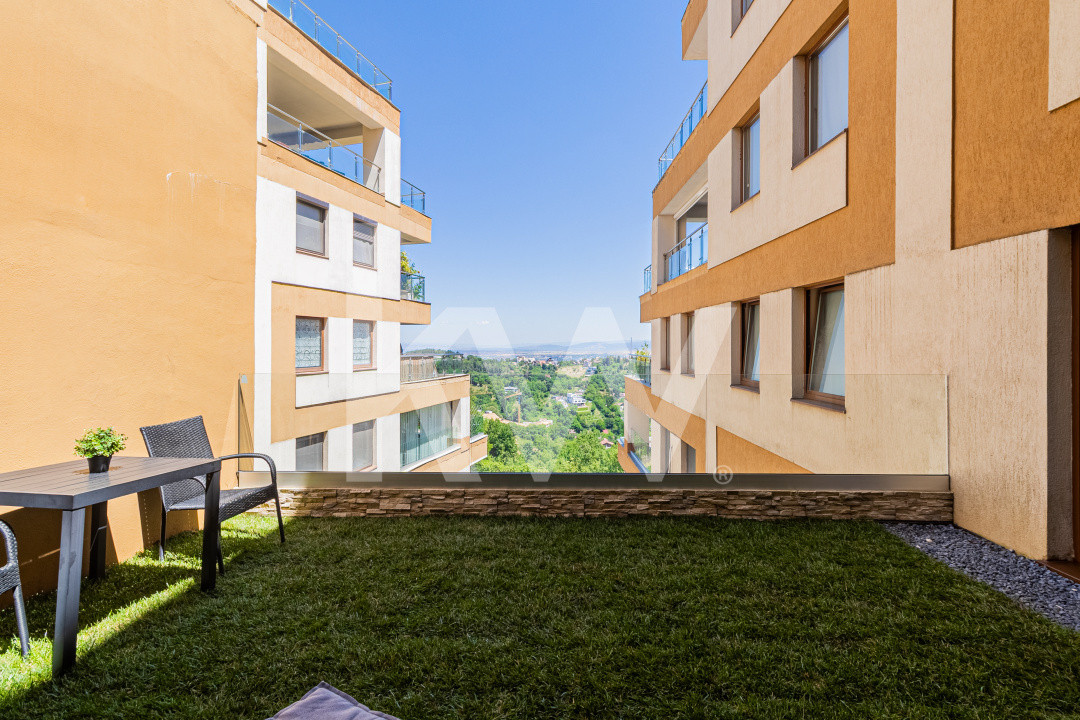 Apartament cu 3 camere - Priveliste panoramica - Drumul Poienii