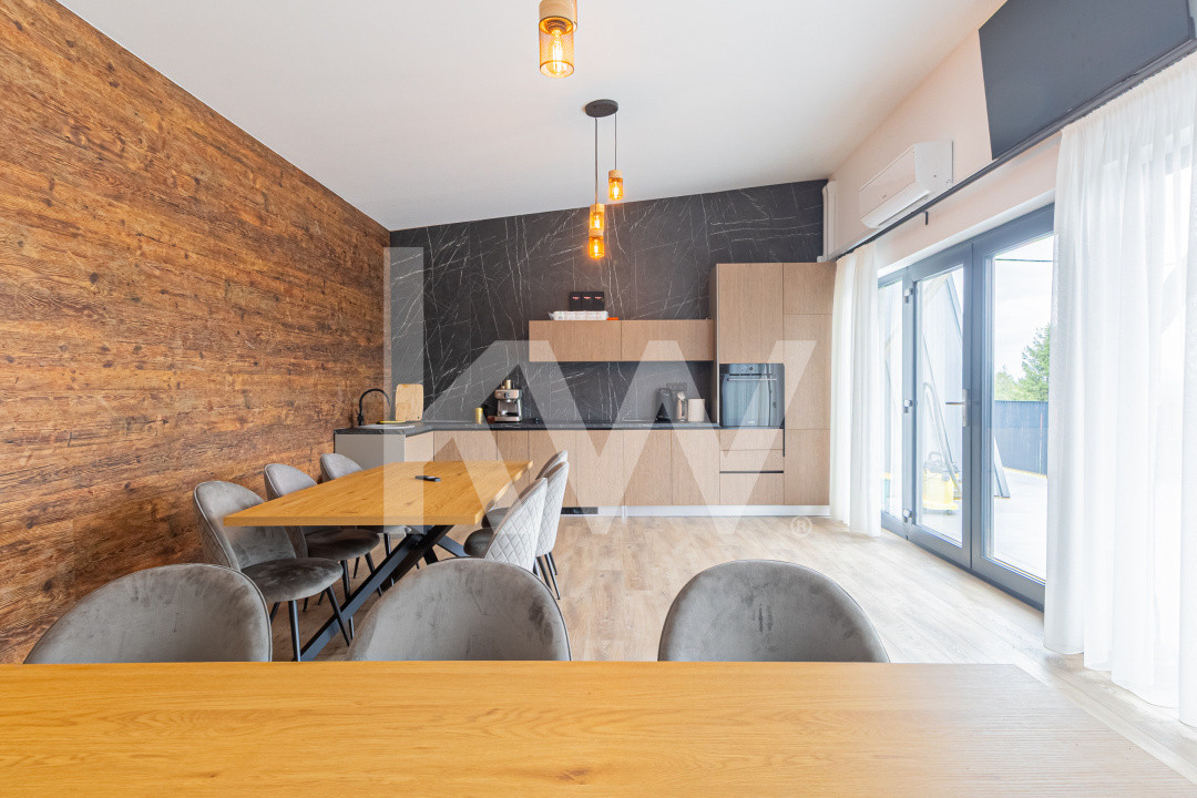 Afacere la cheie in inima naturii- Case smart A-Frame