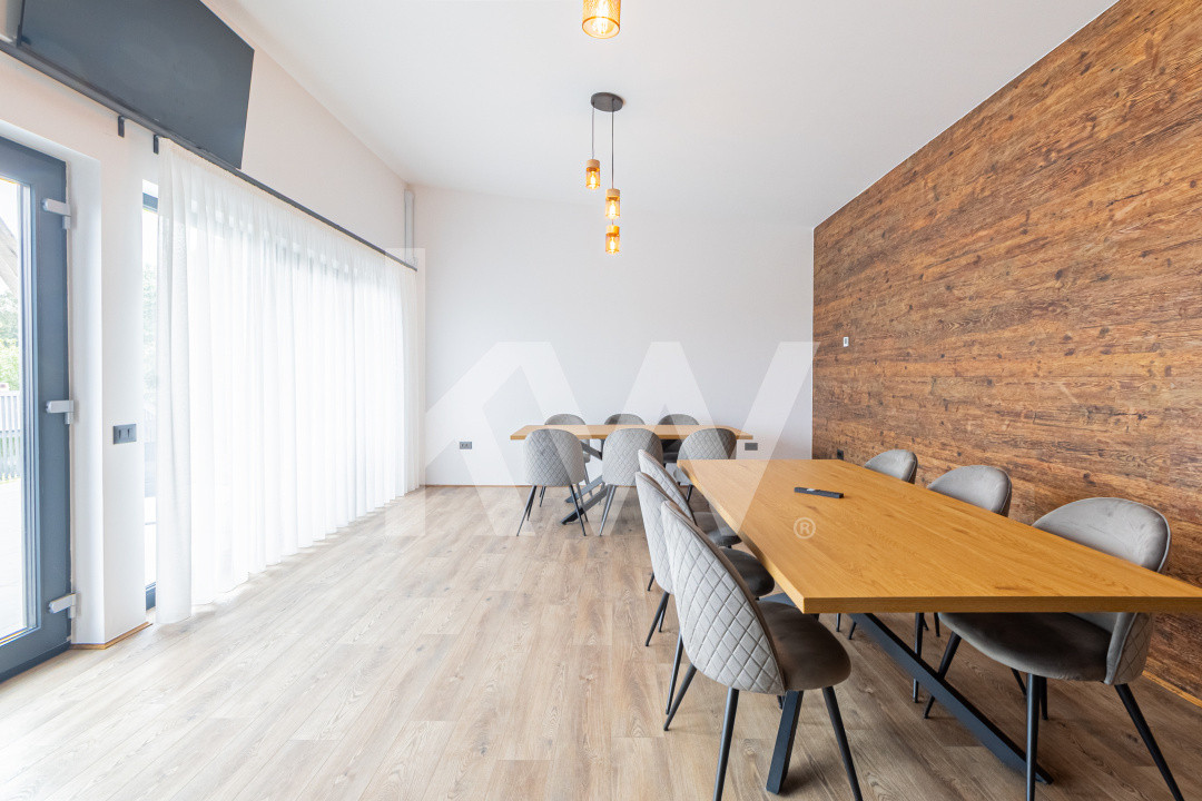 Afacere la cheie in inima naturii- Case smart A-Frame