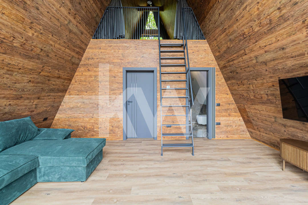 Afacere la cheie in inima naturii- Case smart A-Frame