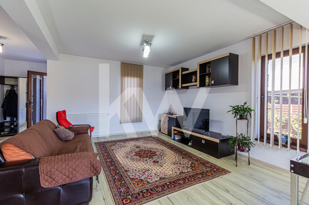 Casă modernă de închiriat, zonă liniștită, priveliște superbă - Ghimbav