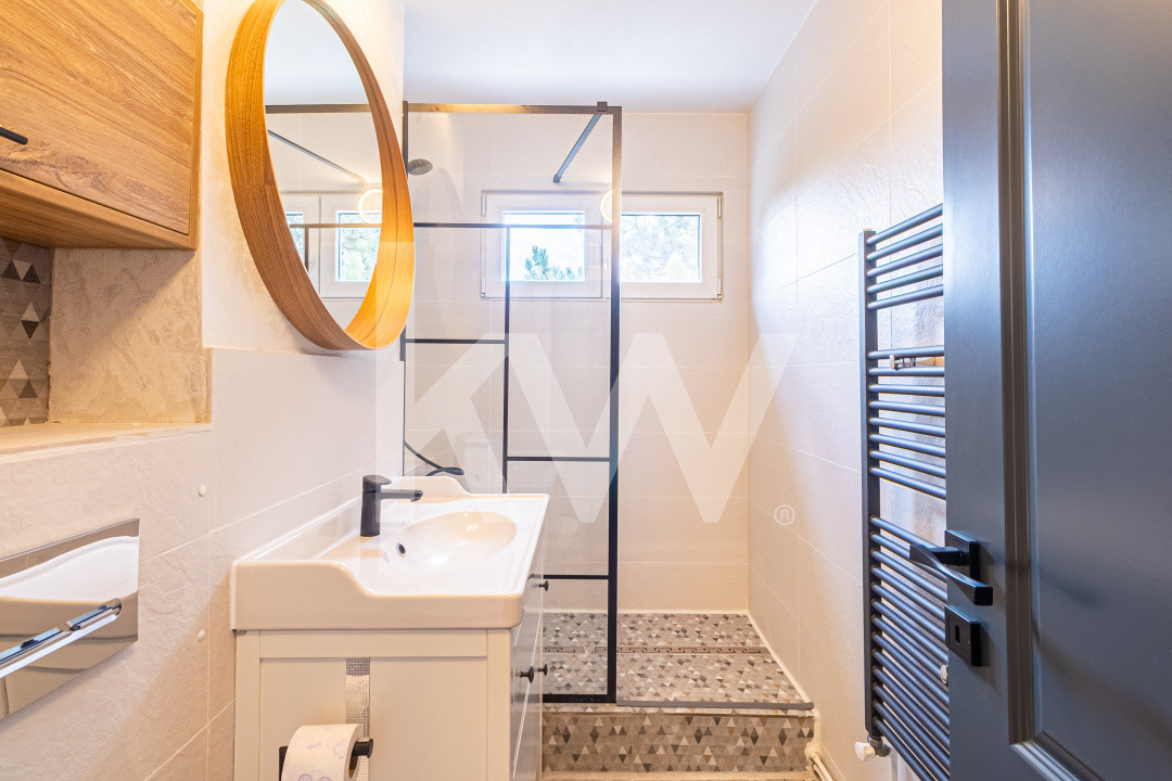 Închiriere apartament cu 2 camere, mobilat și utilat – zona Planetelor