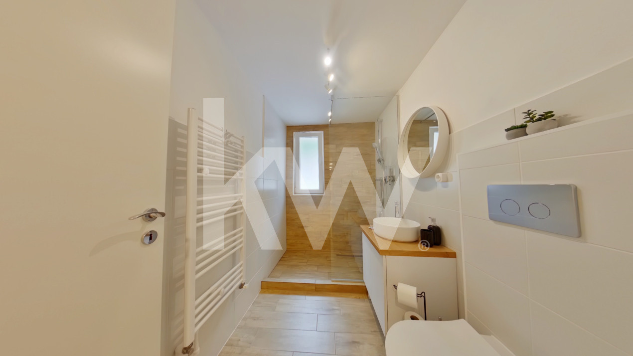 Inchiriere studio modern si complet mobilat in Schei