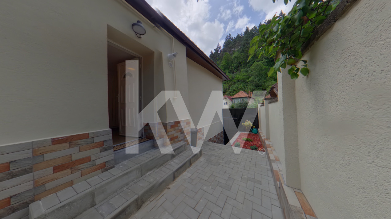 Inchiriere studio modern si complet mobilat in Schei