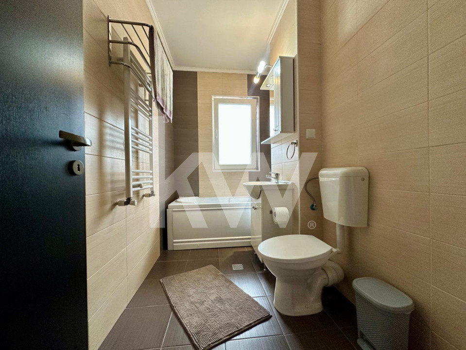 De inchiriat, apartament utilat si mobilat cu 3 camere!