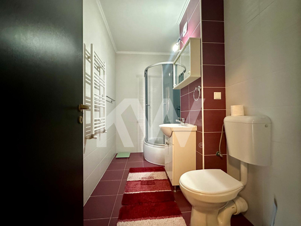 De inchiriat, apartament utilat si mobilat cu 3 camere!