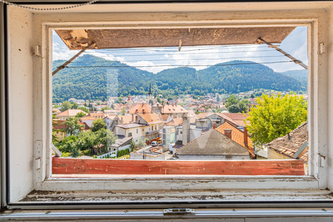 Urgent! - INVESTITIE - Garsoniera in Centrul Istoric - Priveliste Panoramică