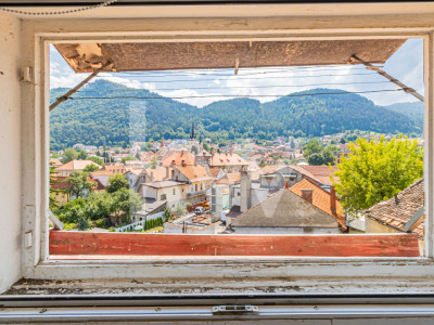 Urgent! - INVESTITIE - Garsoniera in Centrul Istoric - Priveliste Panoramică
