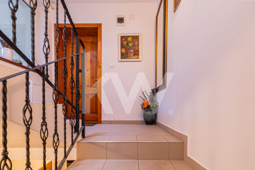 Casa individuala cu 5 camere, de vanzare, in Brasov, zona Bartolomeu!