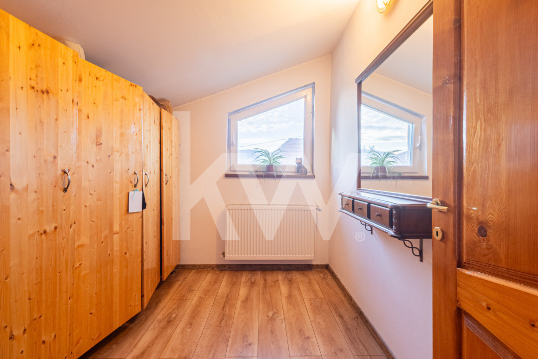 Casa individuala cu 5 camere, de vanzare, in Brasov, zona Bartolomeu!