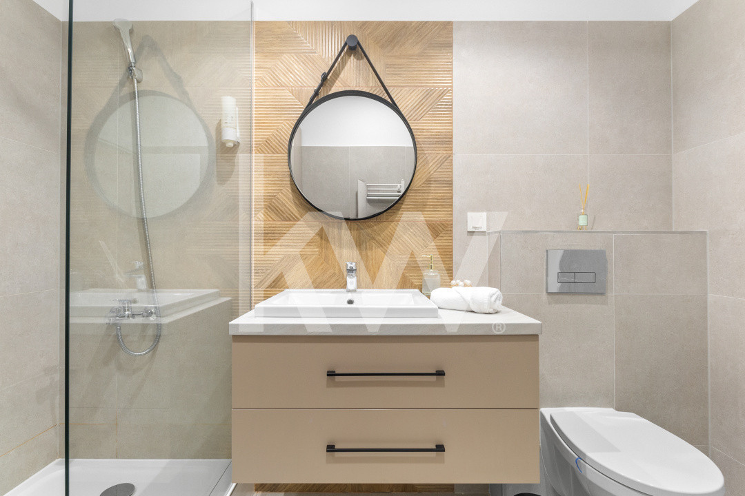 Apartament lux,66mp+2 terase,zona Tractorul, aproape de Coresi Mall,Comision 0%!