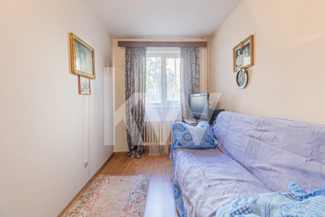 Apartament cu 3 camere decomandat 