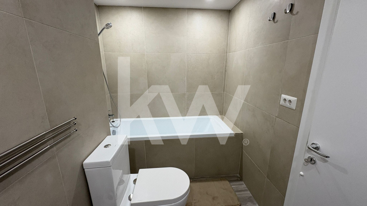 De vanzare apartament de vis la malul marii! 