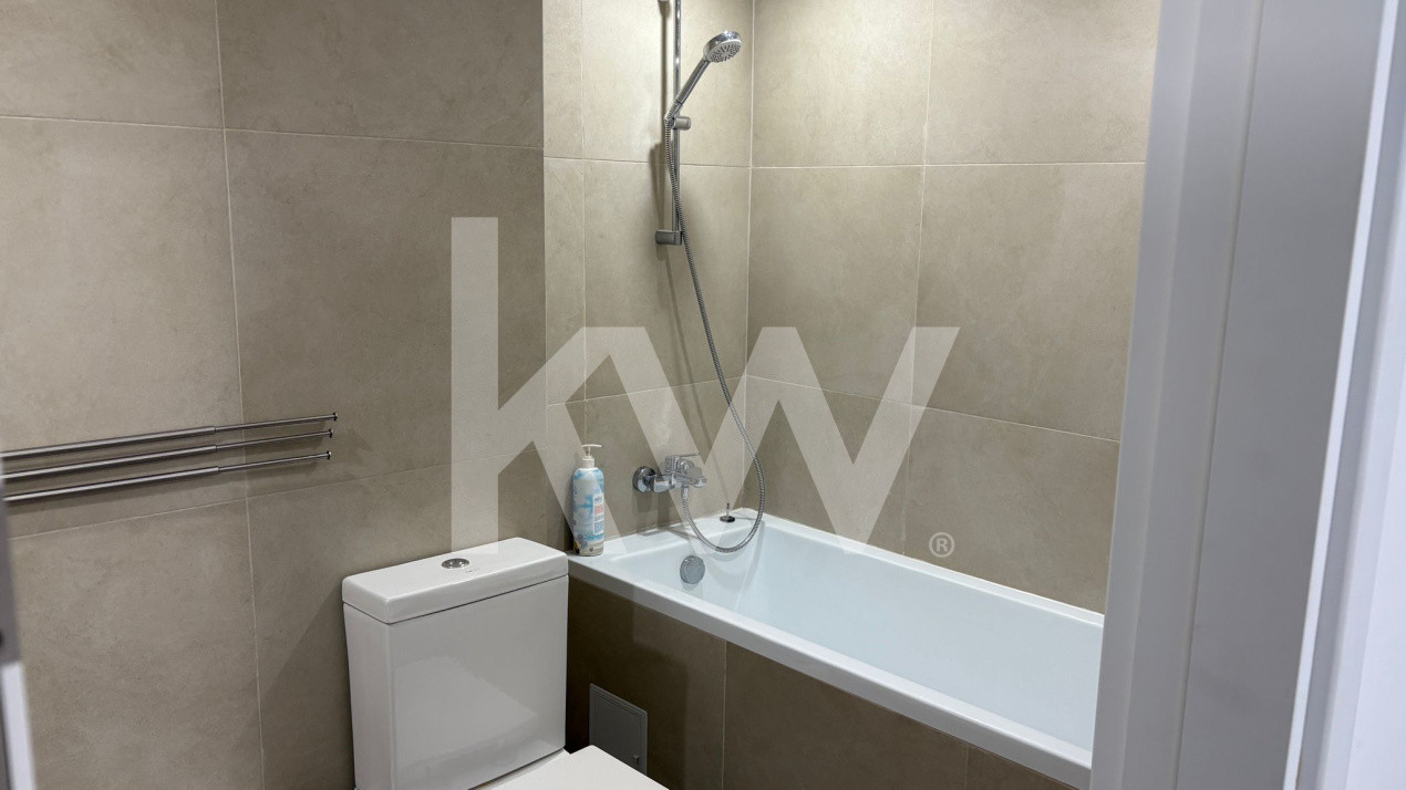 De vanzare apartament de vis la malul marii! 