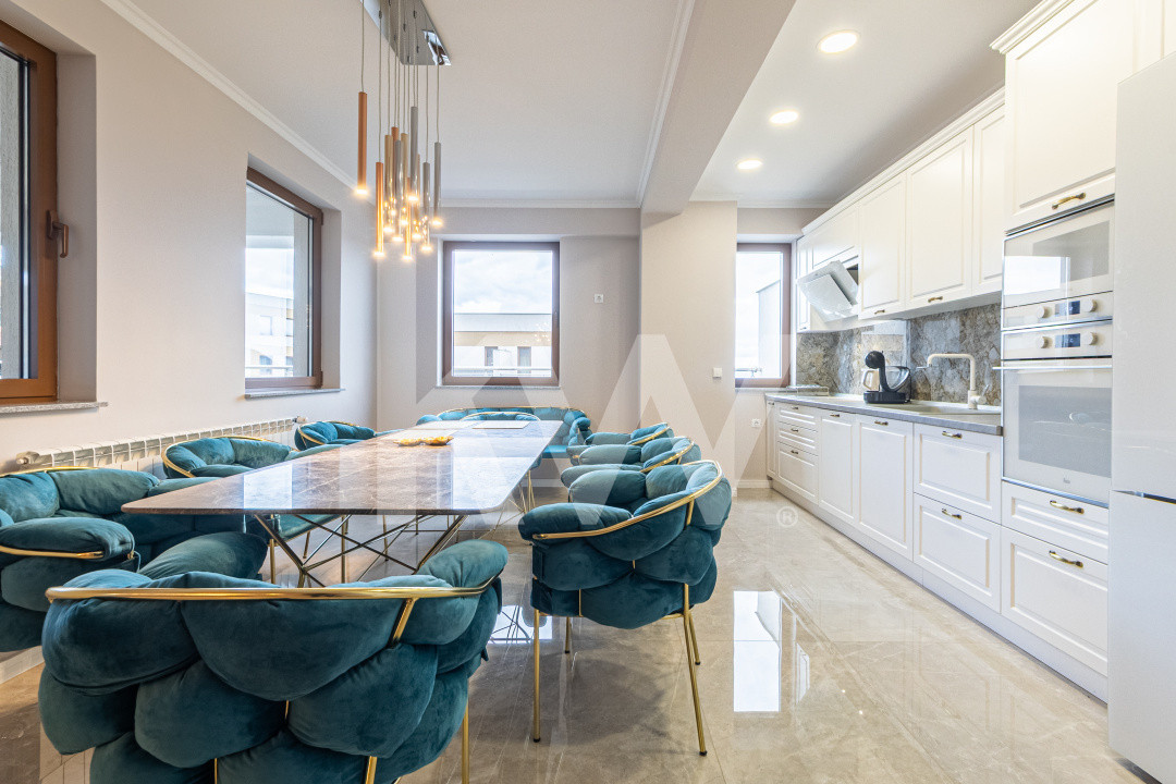 Apartament superb cu 3 camere - Ultracentral, Drumul Poienii 