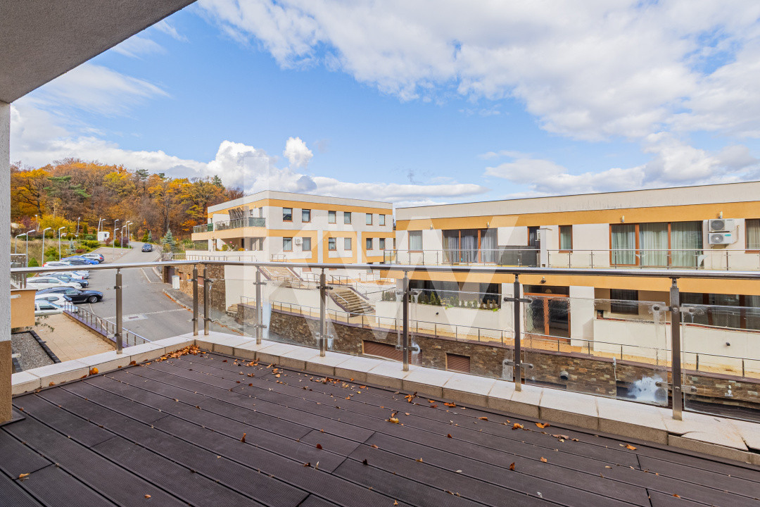 Apartament superb cu 3 camere - Ultracentral, Drumul Poienii 