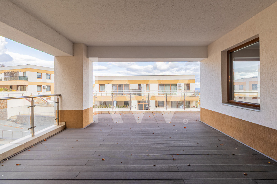 Apartament superb cu 3 camere - Ultracentral, Drumul Poienii 