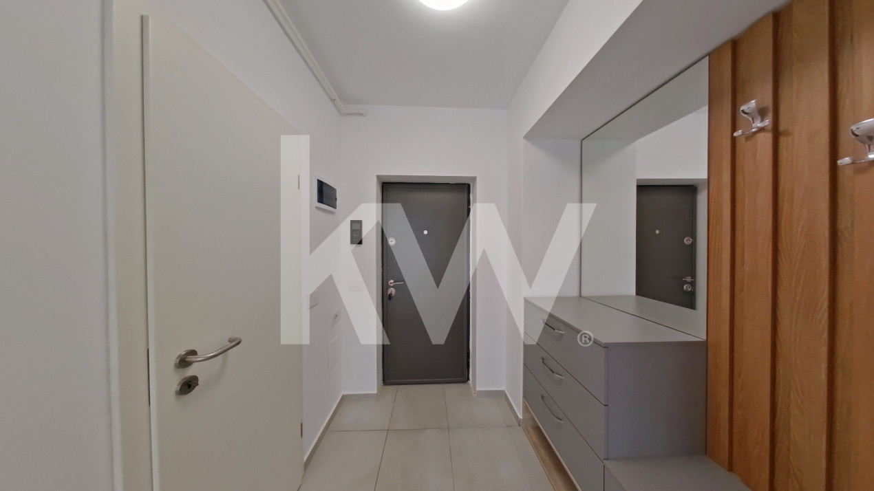 Apartament decomandat, 3 camere, modern – Tractorul