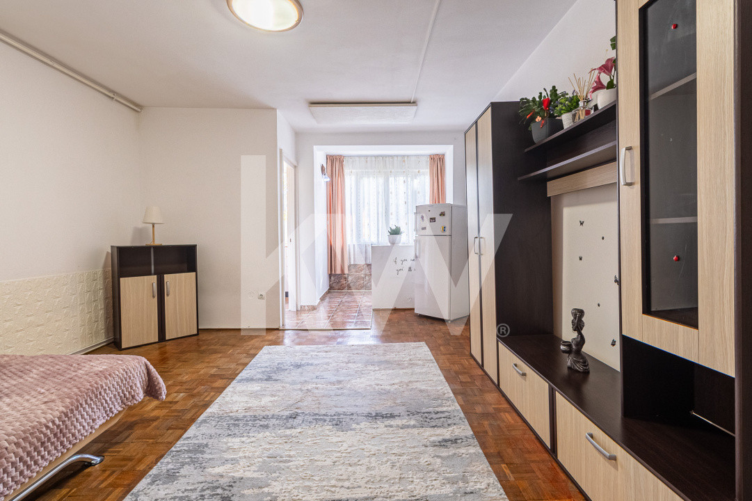 Garsoniera | 32 mp | Etaj intermediar | Calea Bucuresti | Comision 0%