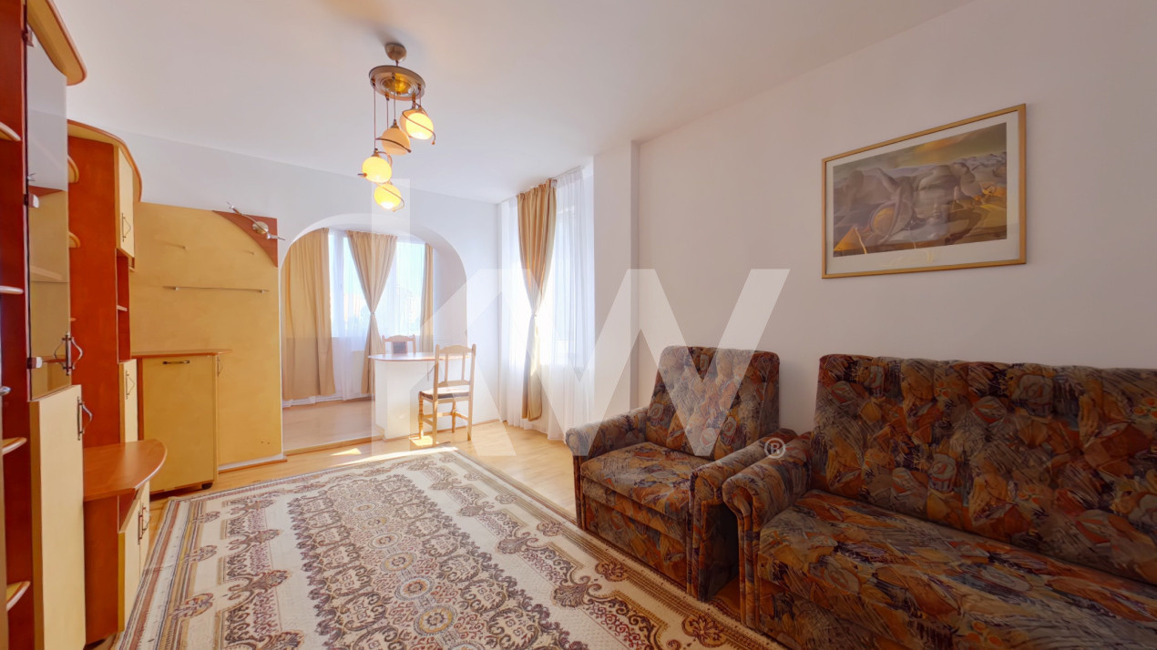 Inchiriere apartament 3 Camere, mobilat și utilat - zona Centrul Civic