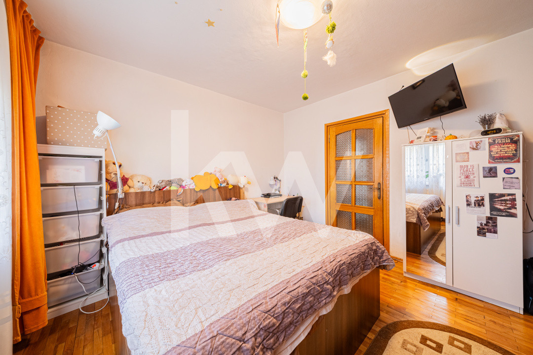 REZERVAT - Vânzare apartament cu 3 camere, decomandat, 86 mp - Astra