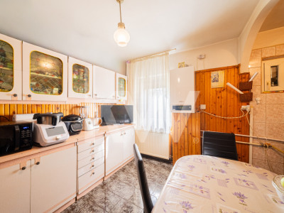 REZERVAT - Vânzare apartament cu 3 camere, decomandat, 86 mp - Astra