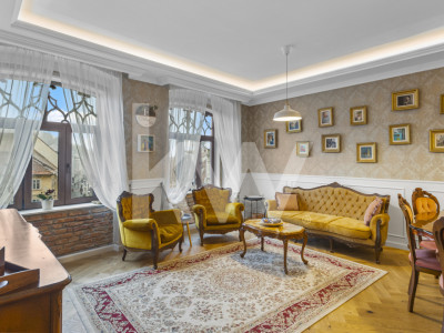 Apartament unic în Centrul Istoric | 142 mp | Terasă cu vedere spre Tâmpa |