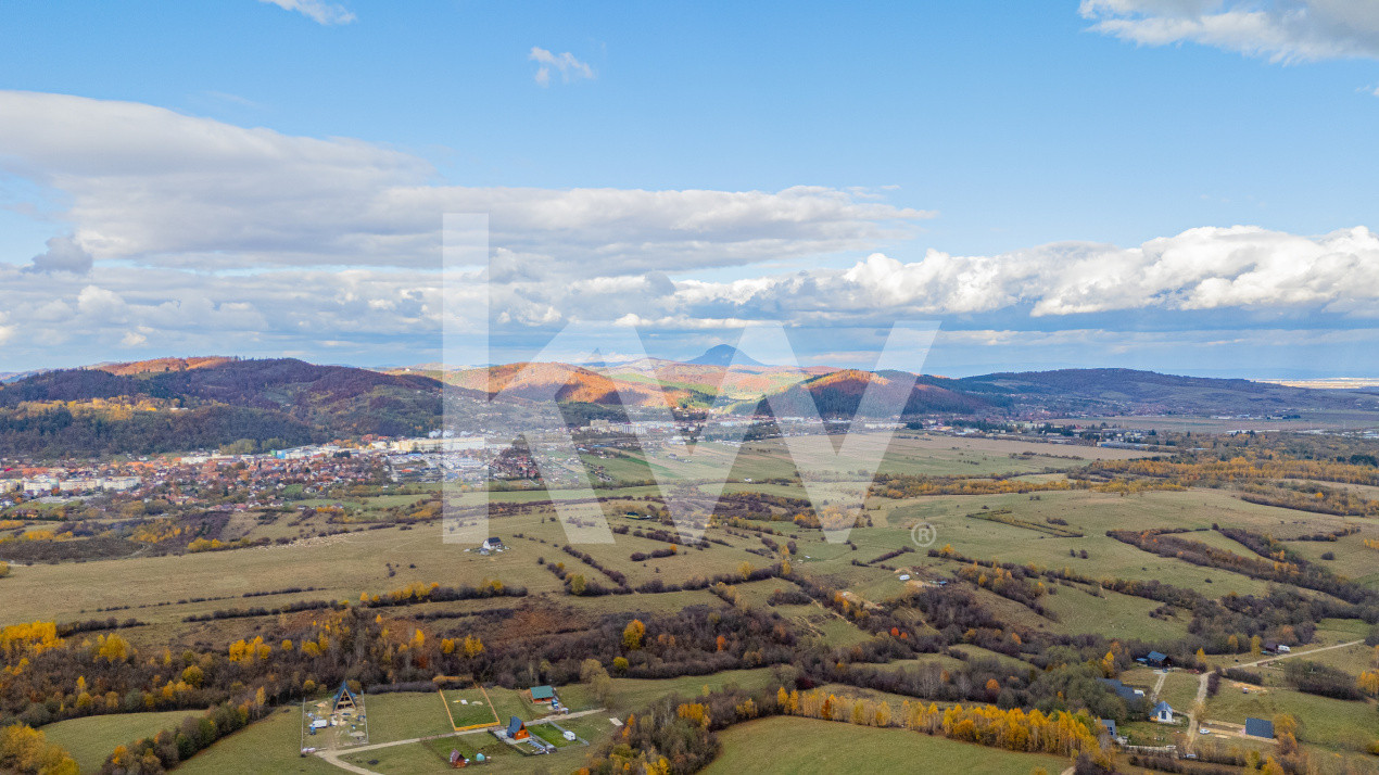 Teren Intravilan I 2 085 mp | Peisaje de vis - Tohanita