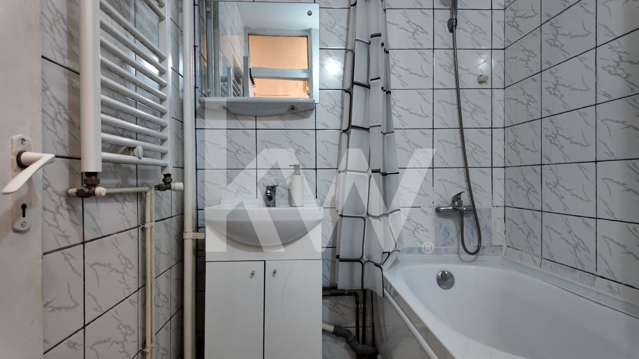 Vânzare garsonieră mobilată și utilată, ideală pentru investiție