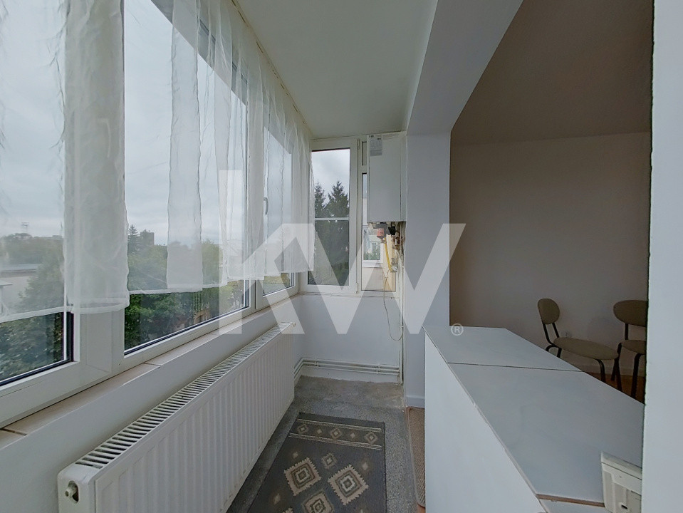  Închiriere apartament cu 3 camere - strada Avram Iancu